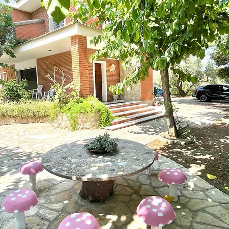 Masia En Costa Dorada Y Climatizada